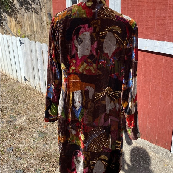 Neiman Marcus Jackets & Blazers - Neiman Marcus exclusive Asian geisha print velvet jacket with beaded detail